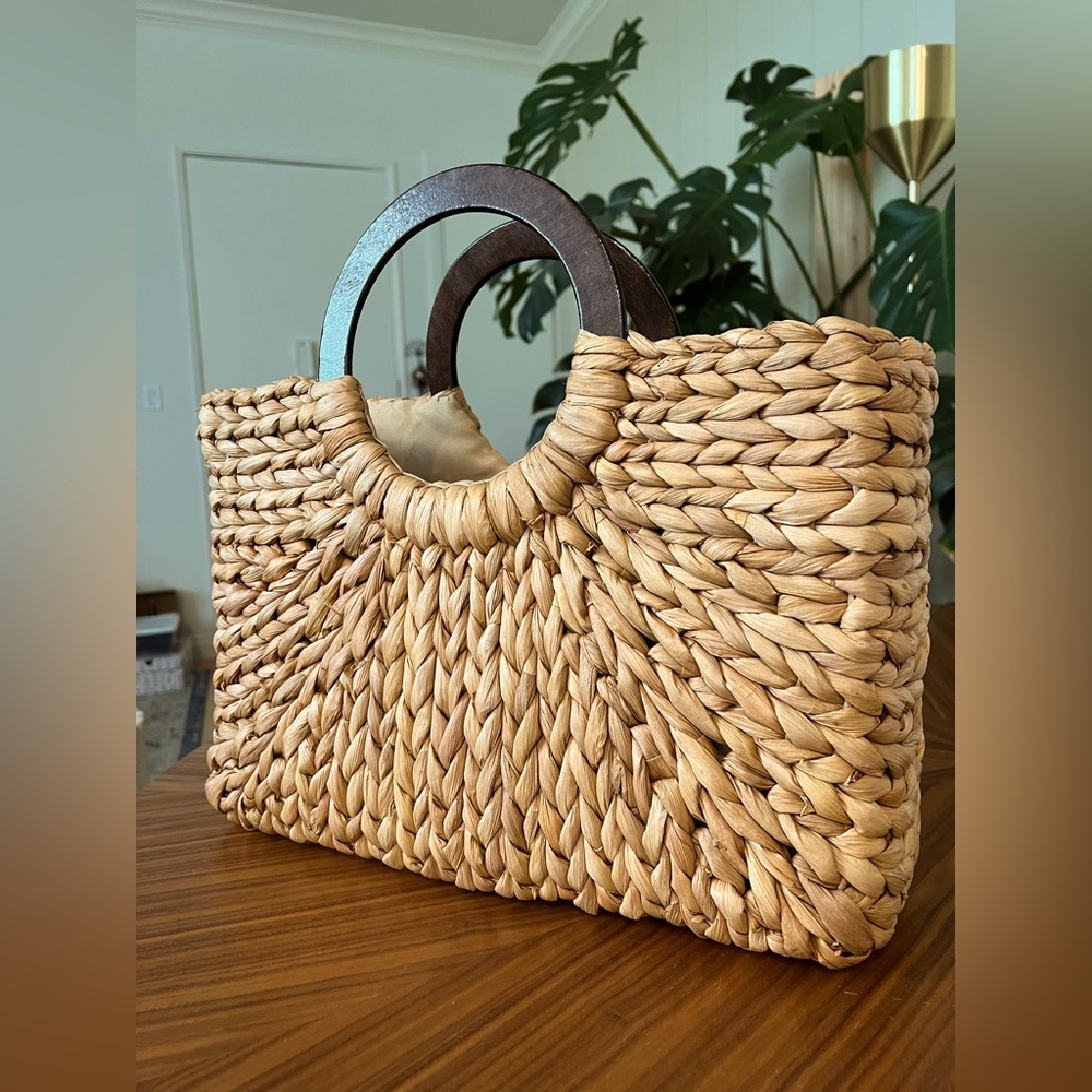 Structure Rattan Bag